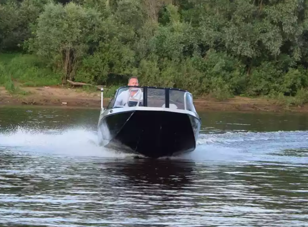 Алюминиевый катер Неман 500 DC водомёт в Тюмени