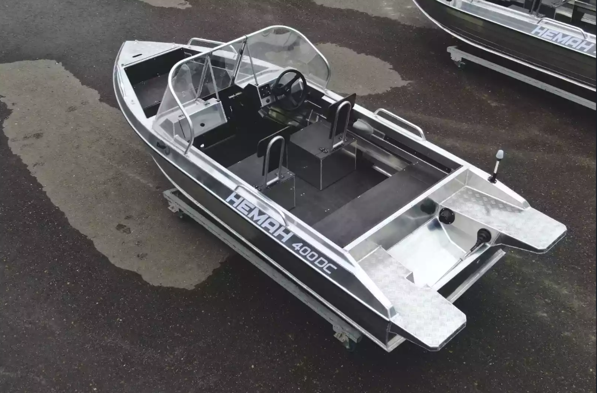 Алюминиевый катер Neman-400 DC в Тюмени