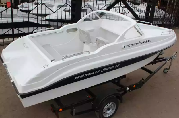 Стеклопластиковый катер Neman-500 Р в Тюмени