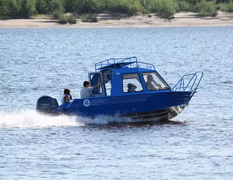 Алюминиевый катер Неман-500 (закрытая рубка) в Тюмени
