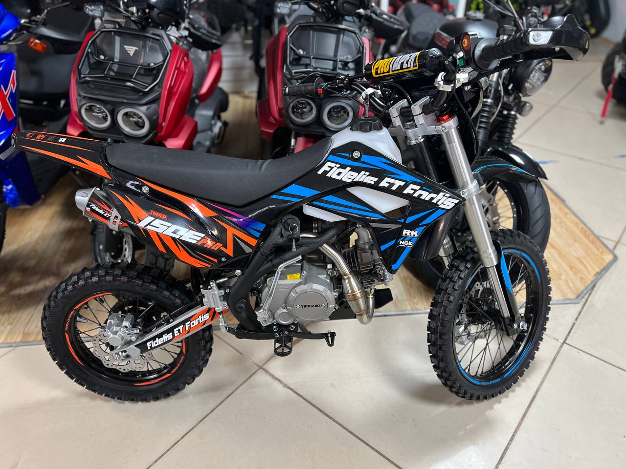 Мотоцикл (питбайк) PROMAX FIDET (ФАЙДЕТ) 190E PRO 17/14 в Тюмени