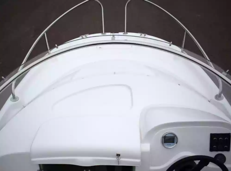 Стеклопластиковый катер Neman-530 с каютой в Тюмени