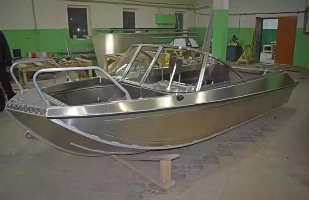 Алюминиевый катер Неман-500 DC (без покраски) в Тюмени