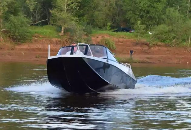 Алюминиевый катер Неман-500 DC в Тюмени