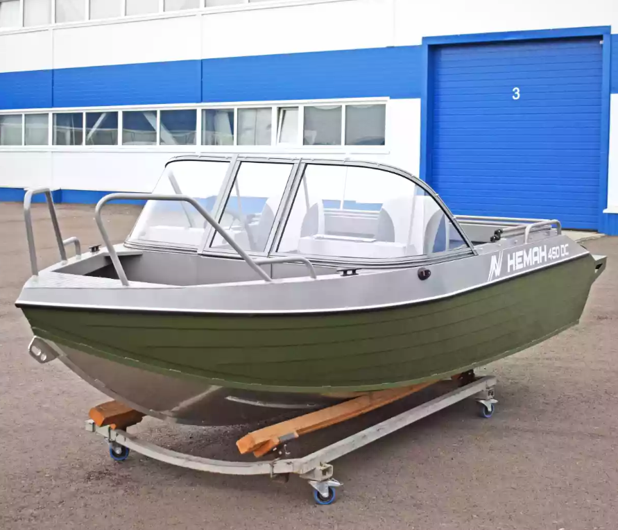 Алюминиевый катер Неман-450 DC в Тюмени