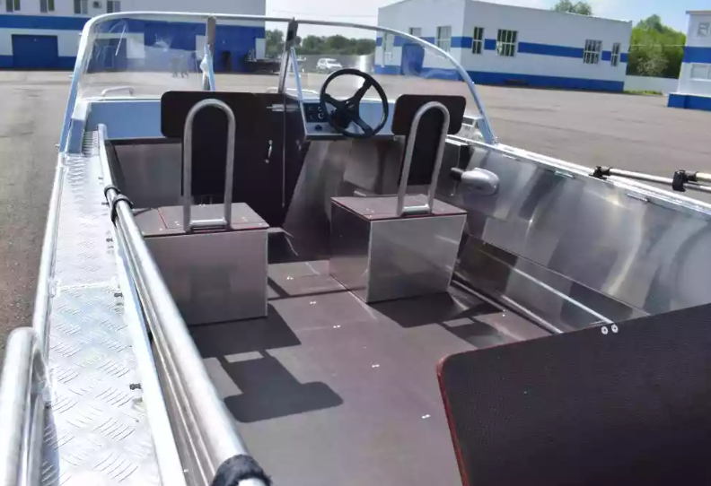 Алюминиевый катер WYATBOAT-550 DCM в Тюмени