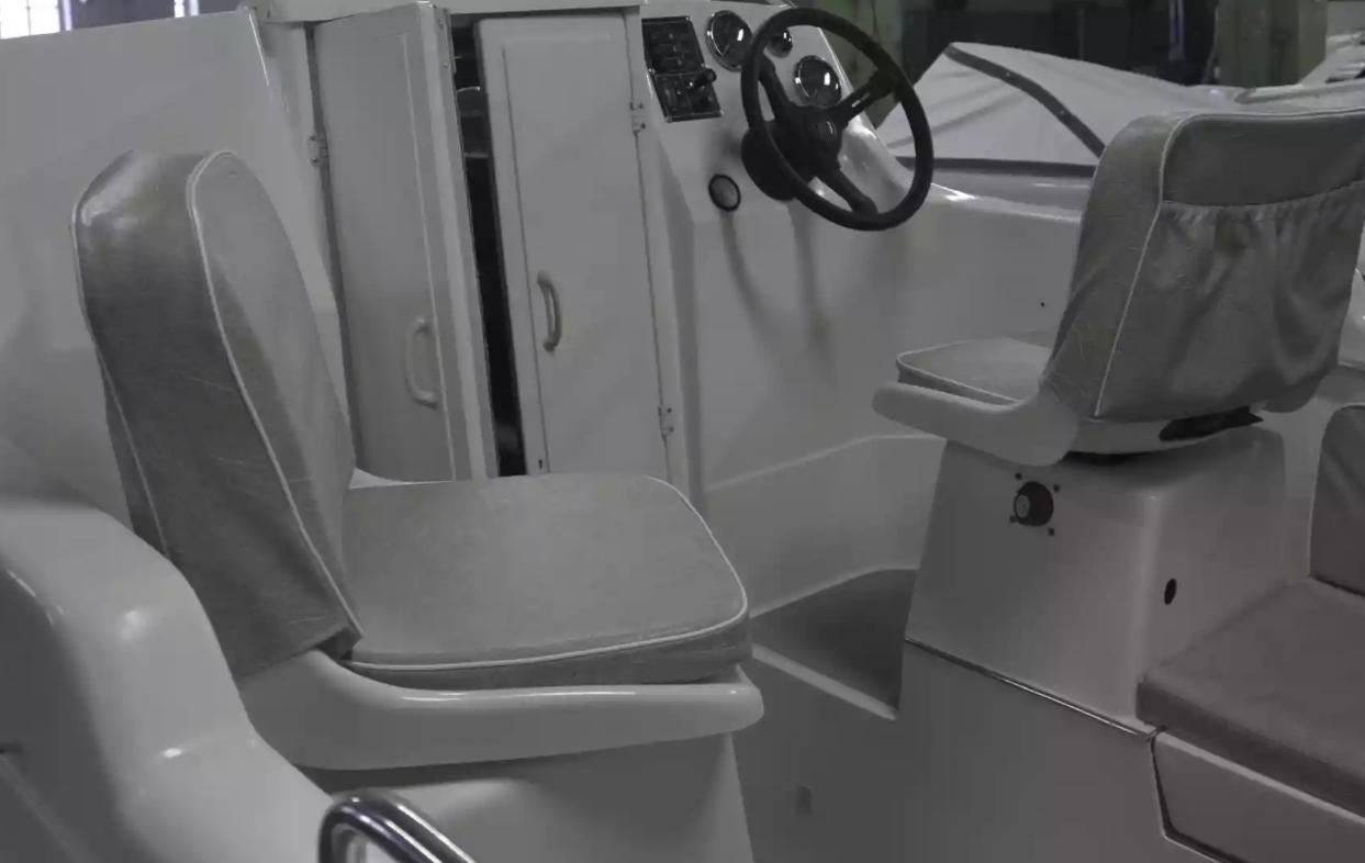 Стеклопластиковый катер Neman-500 в Тюмени