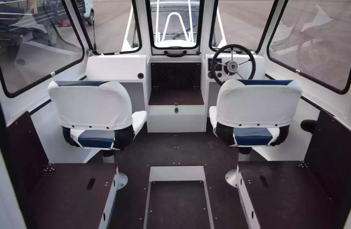 Алюминиевый катер Неман-500 (закрытая рубка) в Тюмени