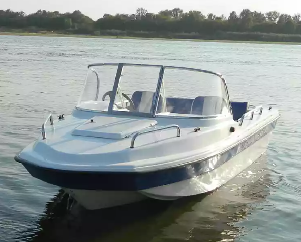 Стеклопластиковый катер Wyatboat-430 M (тримаран) в Тюмени