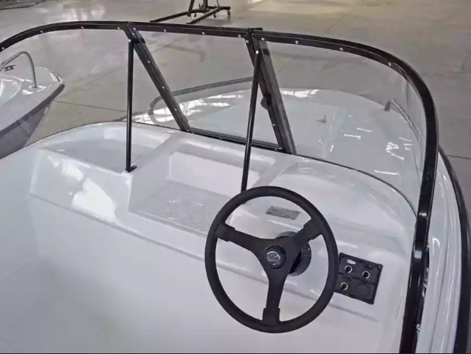 Комбинированный катер Wyatboat-430 M в Тюмени