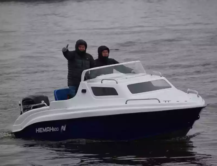 Комбинированный катер Neman-500 с каютой в Тюмени