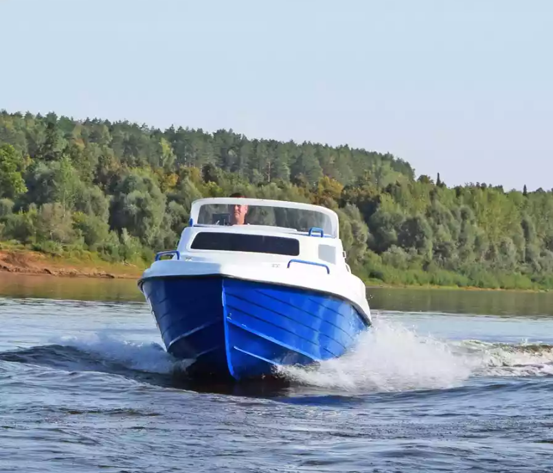 Комбинированный катер Neman-500 с каютой в Тюмени
