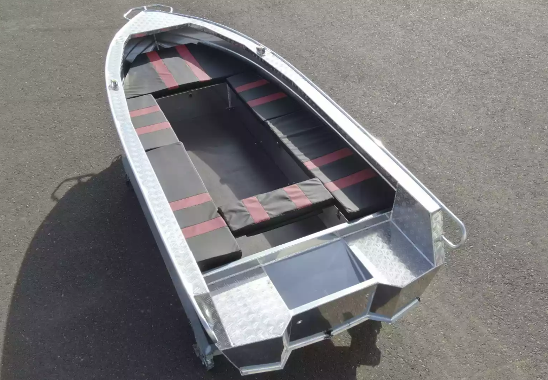 Алюминиевая лодка Wyatboat-390РМ увеличенный борт в Тюмени
