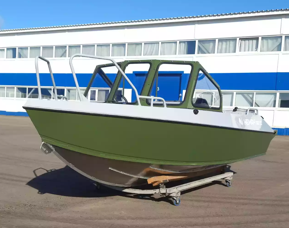 Алюминиевый катер Неман-550 DC Pro в Тюмени