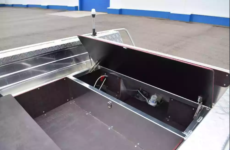 Алюминиевый катер Wyatboat-390 DCM Увеличенный борт в Тюмени