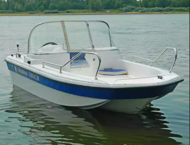 Стеклопластиковый катер Wyatboat-430 DCM (тримаран) в Тюмени