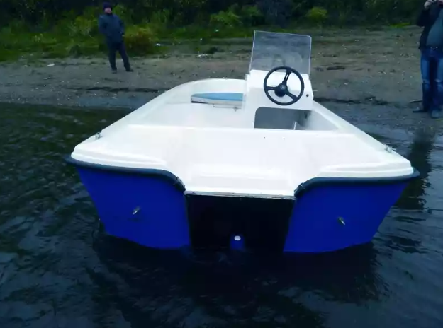 Стеклопластиковый катер Тримаран Wyatboat 430 C в Тюмени