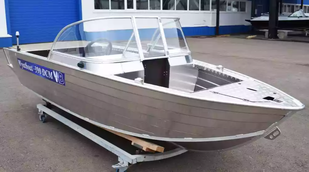Алюминиевая лодка Wyatboat-390 DCM Увеличенный борт в Тюмени