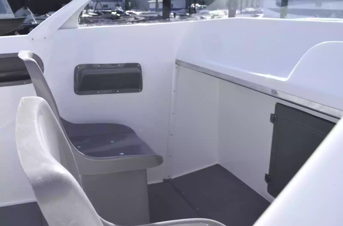 Комбинированный катер Neman-500 P в Тюмени