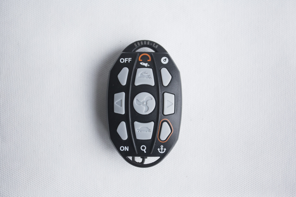 Лодочный электромотор якорь Haswing Cayman B, GPS, 12V, 55Lbs, нога 137 мм в Тюмени