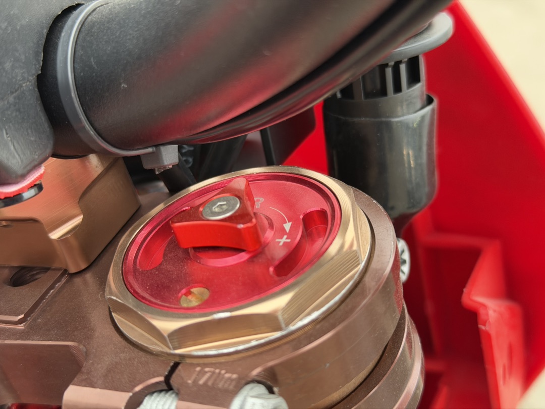 Кроссовый мотоцикл (эндуро) PROMAX WOLVERINE 302 2T EFI в Тюмени