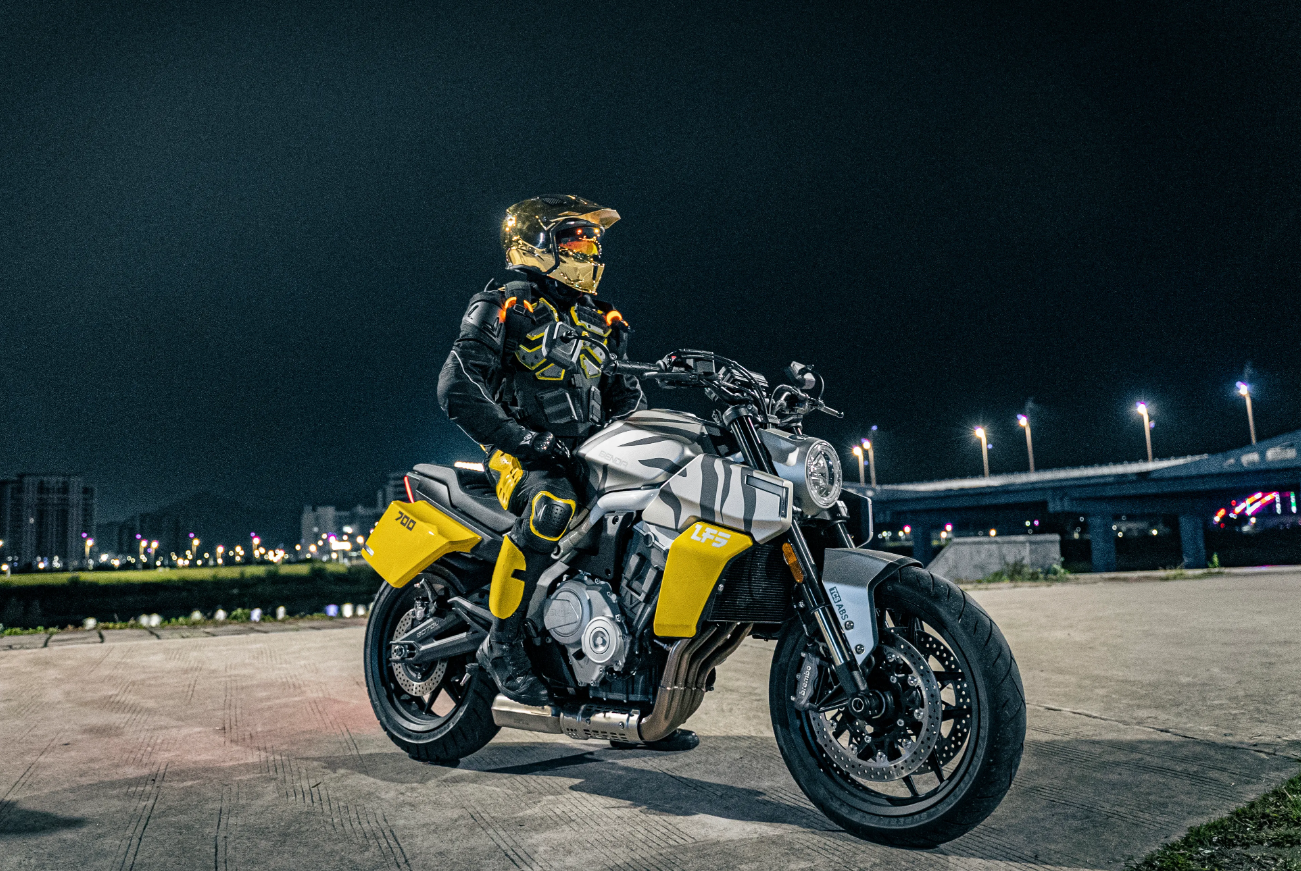 Мотоцикл Benda LFS 700 в Тюмени