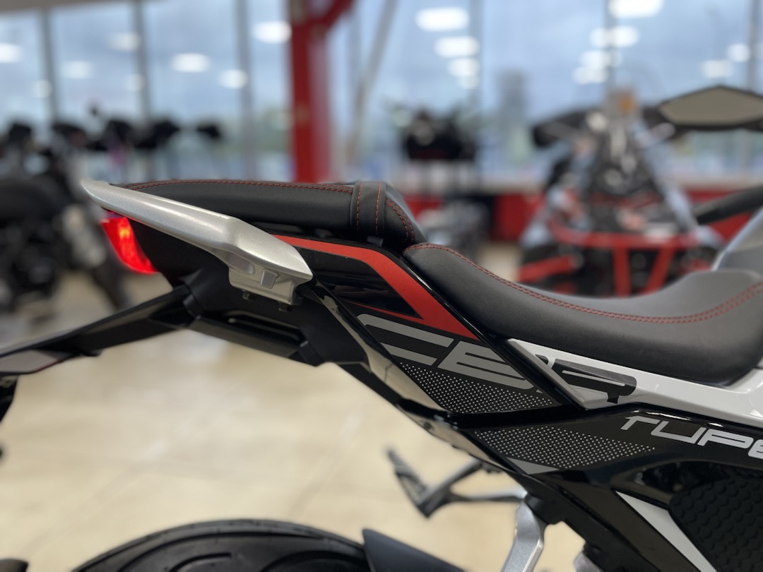 Мопед PROMAX CB150R (49) в Тюмени Мопед PROMAX CB150R (49) в Тюмени