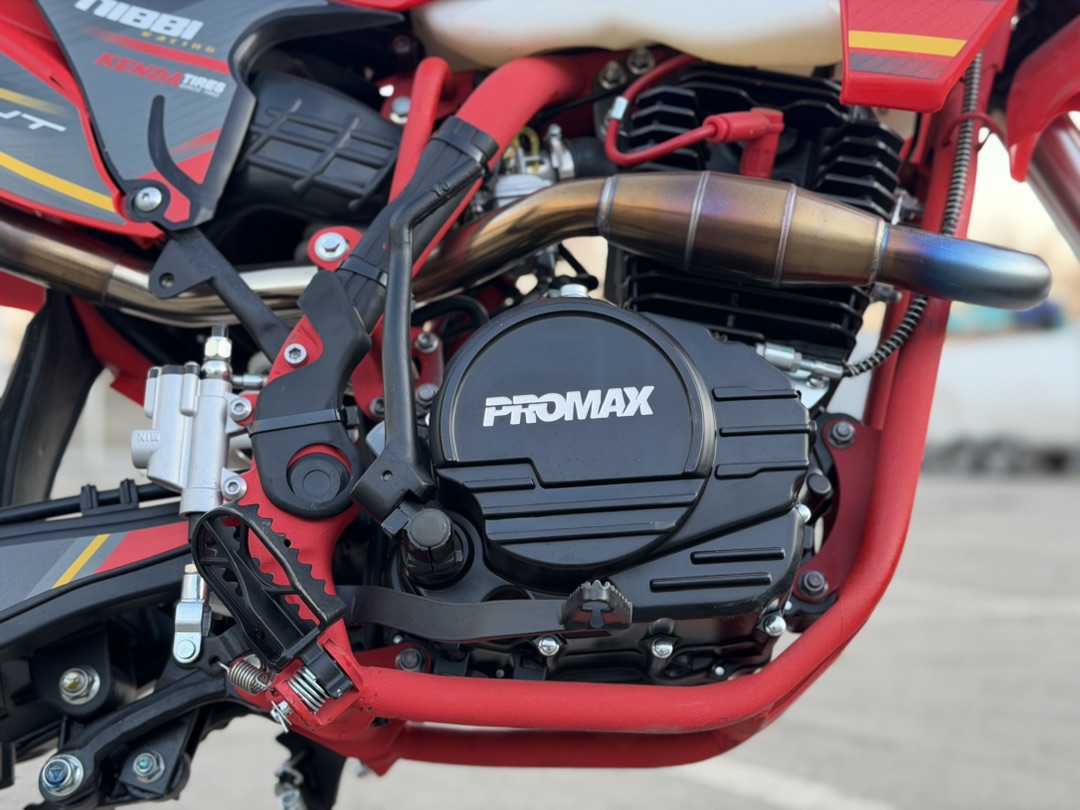 Кроссовый мотоцикл (эндуро) PROMAX BERNAUT 400 в Тюмени