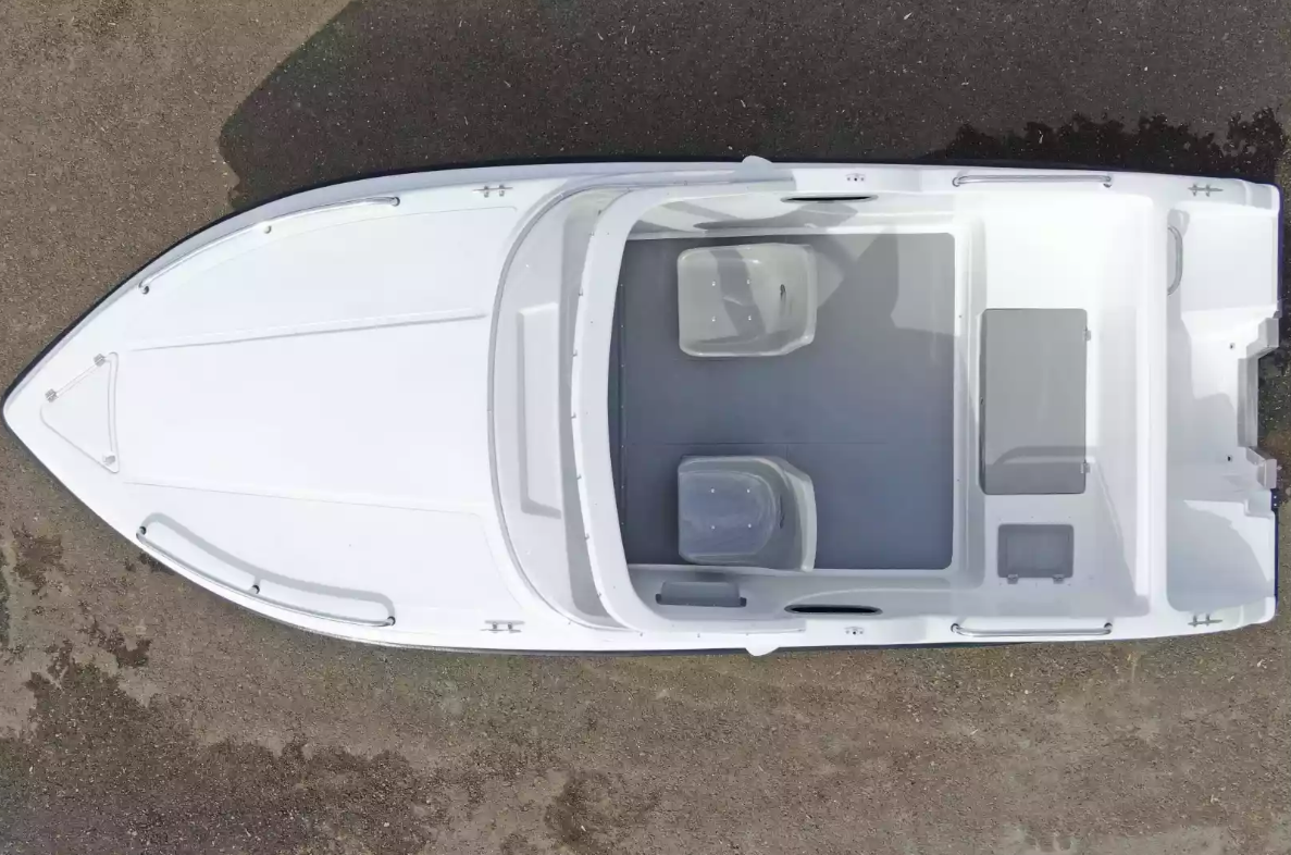 Комбинированный катер Neman-500 P в Тюмени