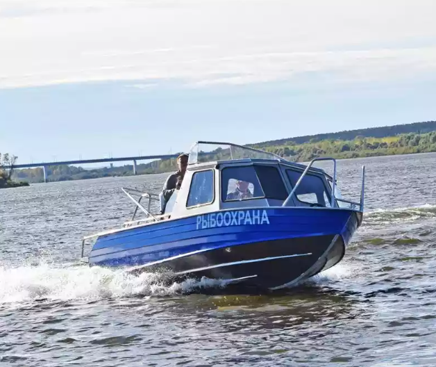 Алюминиевый катер Неман 550 с каютой в Тюмени