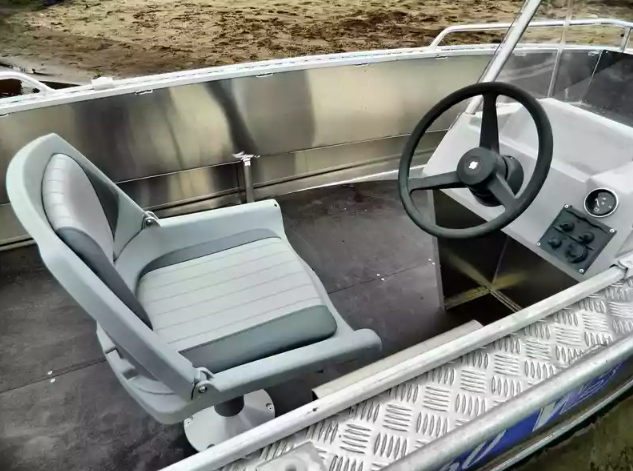 Алюминиевый катер Wyatboat-460 C в Тюмени