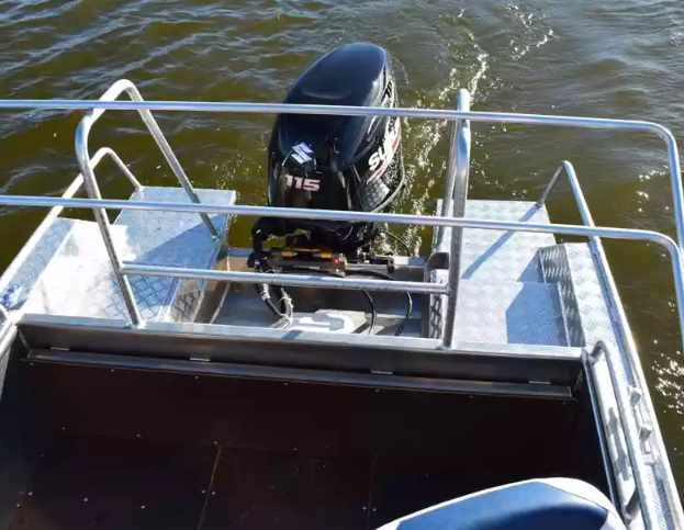 Алюминиевый катер Неман 550 с каютой в Тюмени