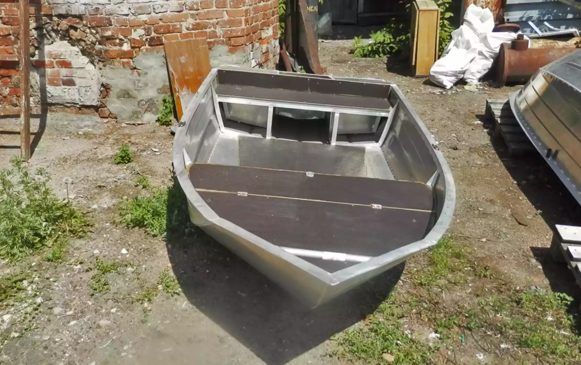 Алюминиевая лодка Вятка-Профи Вариант в Тюмени