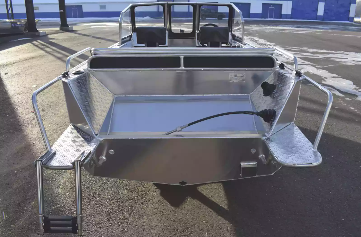 Алюминиевый катер Wyatboat-490 DCM Pro в Тюмени