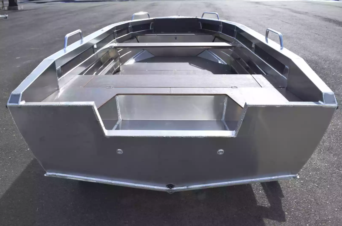 Алюминиевая лодка  Неман-480 Р в Тюмени