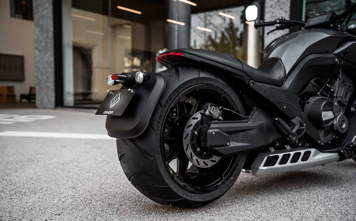 Мотоцикл Benda LFC 700 Pro в Тюмени Мотоцикл Benda LFC 700 Pro в Тюмени