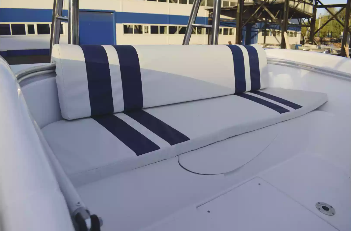 Комбинированный катер Neman-530 с каютой в Тюмени