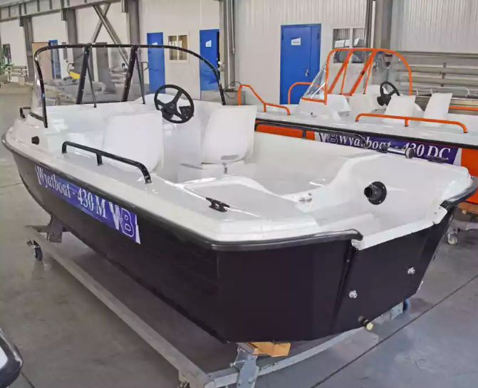 Комбинированный катер Wyatboat-430 M в Тюмени