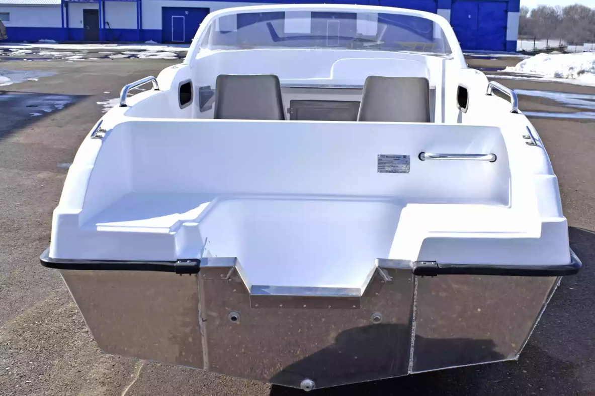 Комбинированный катер Neman-500 P в Тюмени