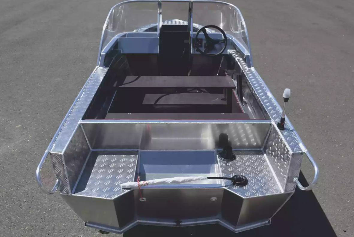 Алюминиевый катер Wyatboat-390 DCM в Тюмени