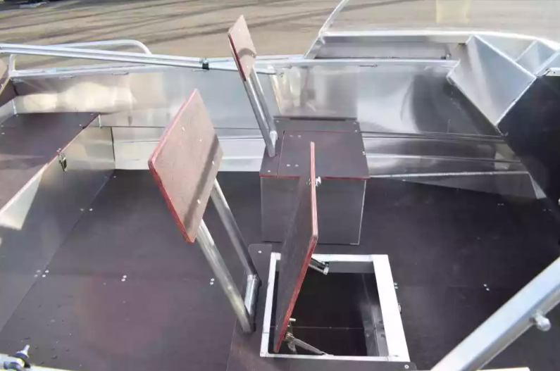 Алюминиевый катер Wyatboat-460 DCM в Тюмени