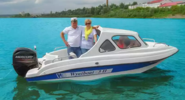 Стеклопластиковый катер Wyatboat-3 П (полурубка) в Тюмени