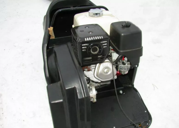 Мотобуксировщик ВОЛГАРЬ 9 Утилитарный в Тюмени