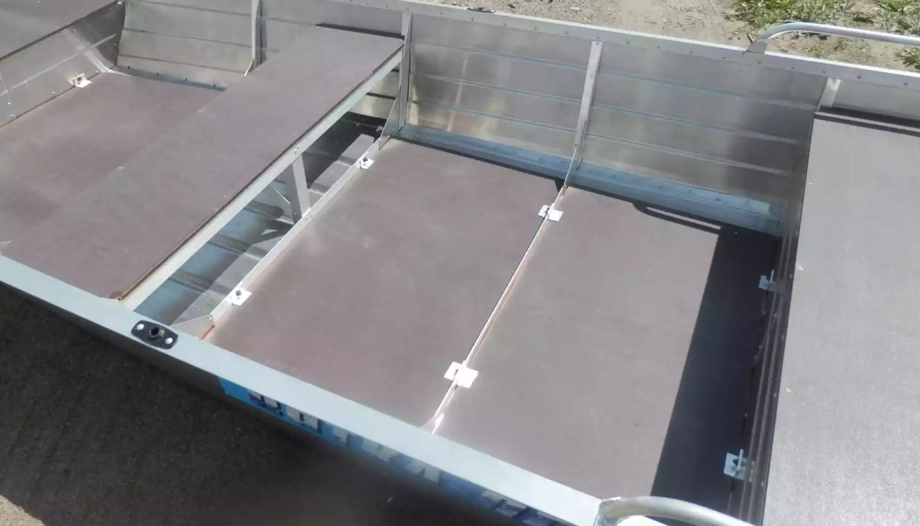 Алюминиевая лодка Вятка-Профи 32 в Тюмени