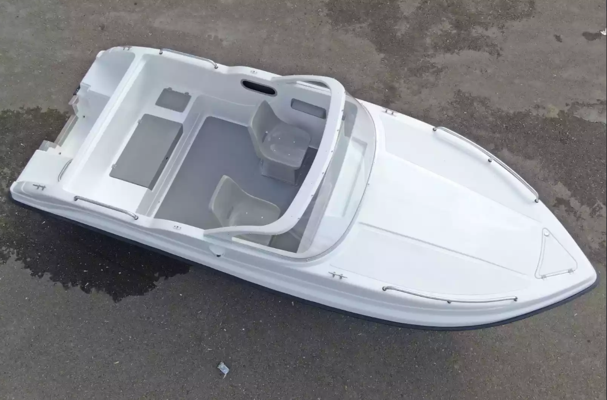 Комбинированный катер Neman-500 P в Тюмени