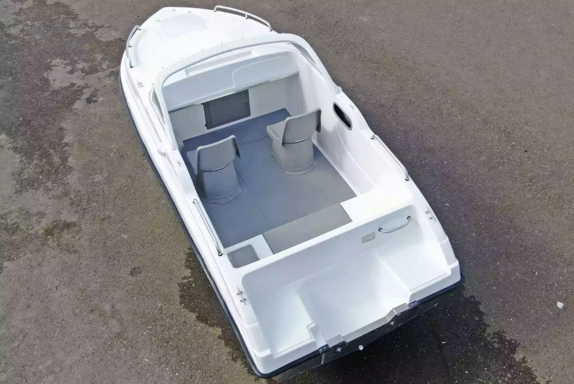 Комбинированный катер Neman-500 P в Тюмени