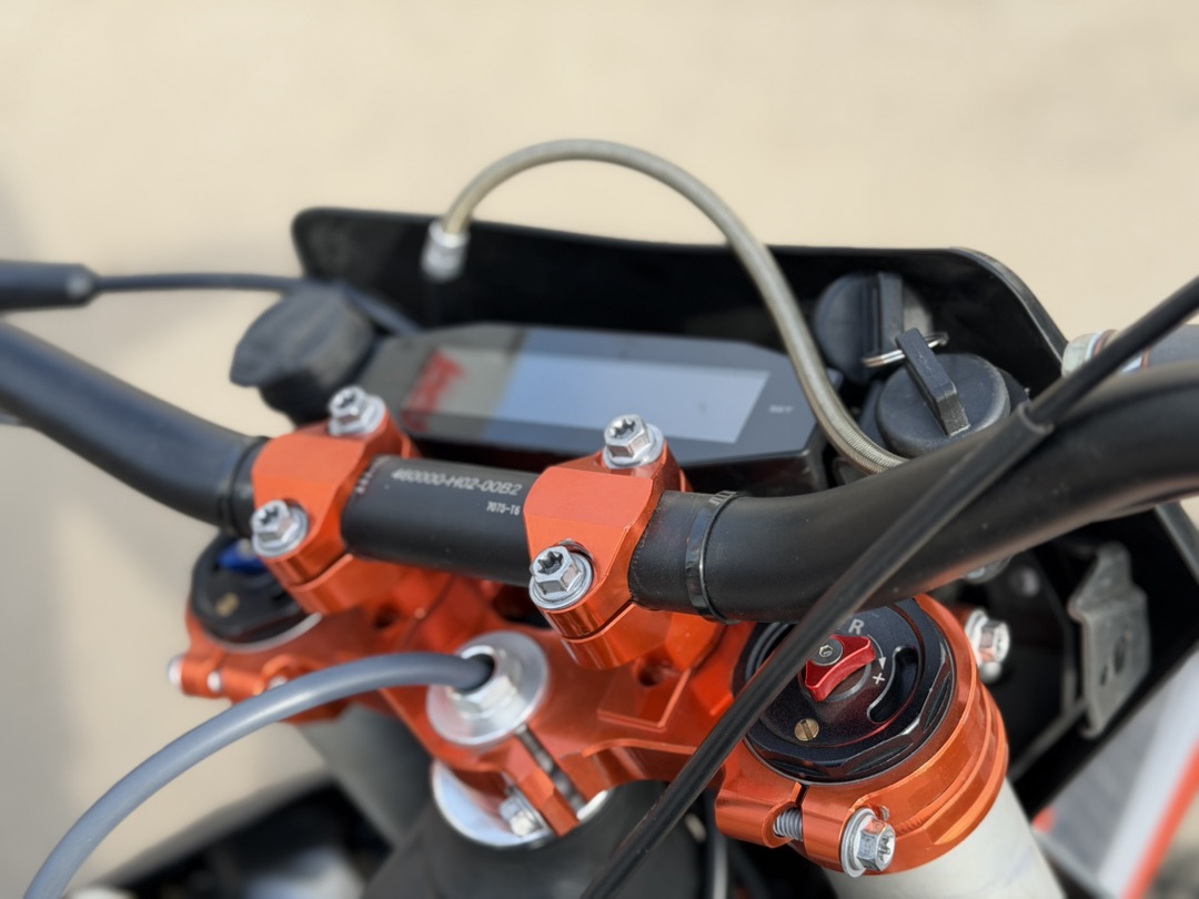 Кроссовый мотоцикл PROMAX HELLCAT KBS350 в Тюмени