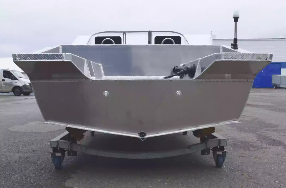 Алюминиевый катер Neman-400 PRO в Тюмени