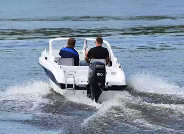 Стеклопластиковый катер Neman-450 Open в Тюмени