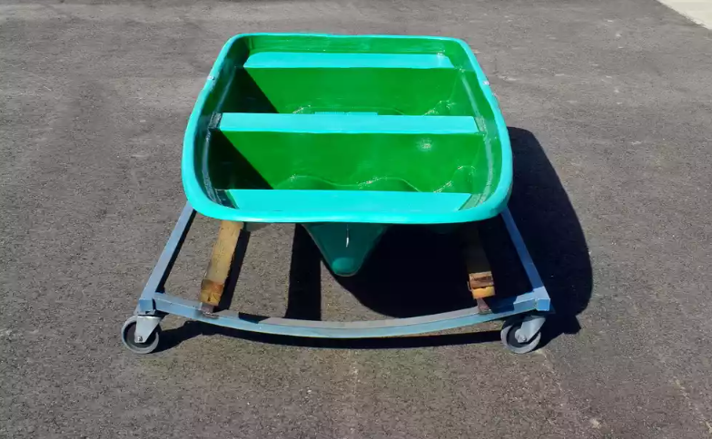 Стеклопластиковая лодка Старт (тримаран) в Тюмени